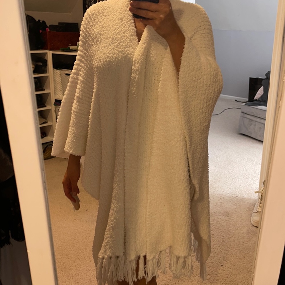 American Eagle sweater wrap